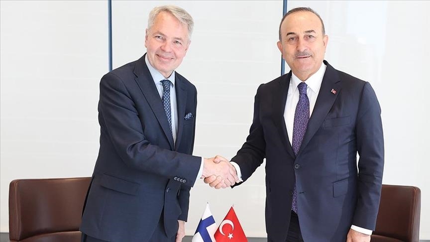 Turkish, Finnish foreign ministers talk NATO enlargement