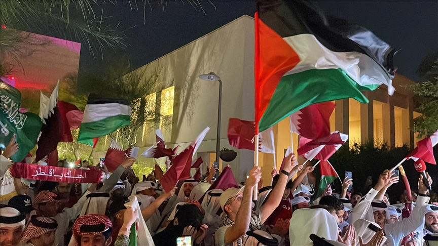 فلسطين حاضرة في مونديال "فيفا قطر 2022" 