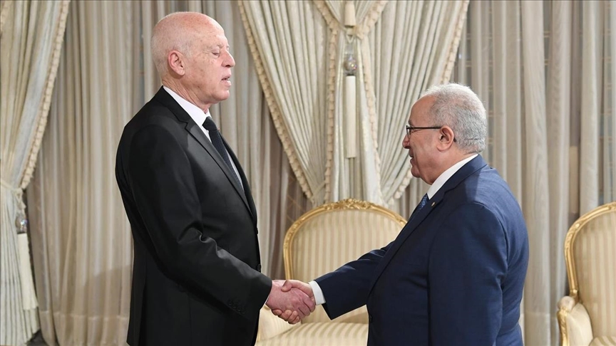 Algérie-Tunisie: Ramtane Lamamra reçu à Tunis par le président Kaïs Saïed