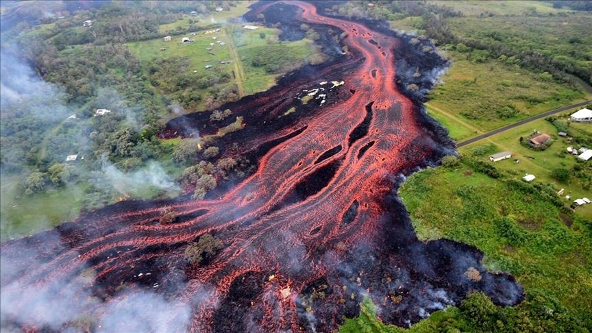 Hawaï : le plus grand volcan actif au monde entre en éruption pour la première fois depuis 38 ans