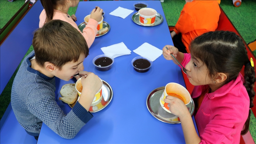 Milli Eğitim Bakanı Özer: 2023'te ücretsiz yemek imkanından 2,5 milyon öğrenci yararlanacak