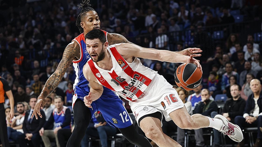 Anadolu Efes THY Avrupa Ligi'nde art arda 4. maçını kazandı
