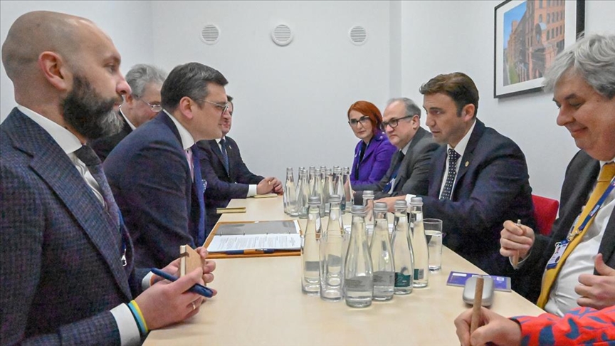 Osmani pas takimit me Kuleba-n: Në fokus të kryesimit tonë me OSBE-në, kthimi i paqes dhe stabilitetit në Ukrainë