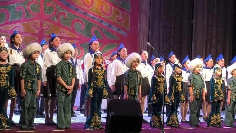 В Бишкеке отметили День эпоса «Манас»