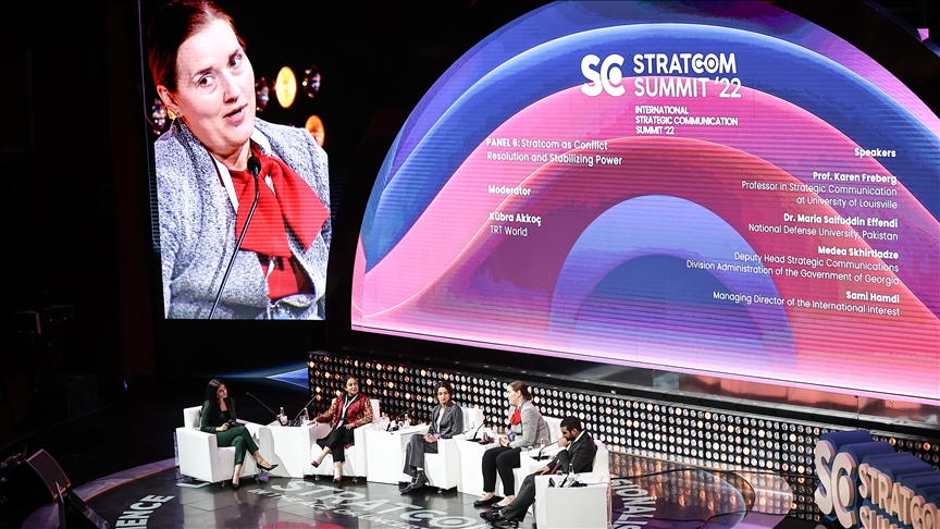 Need for effective communication by governments stressed at global summit