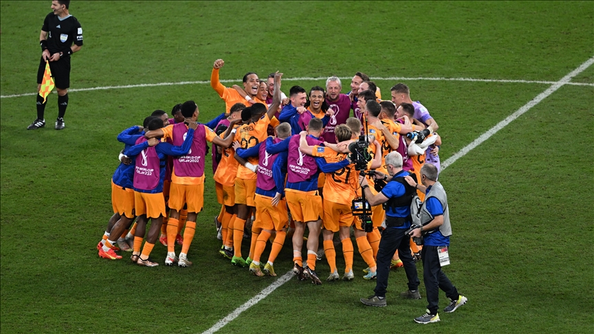 荷兰粉碎美国世界杯梦想预定四分之一决赛席位