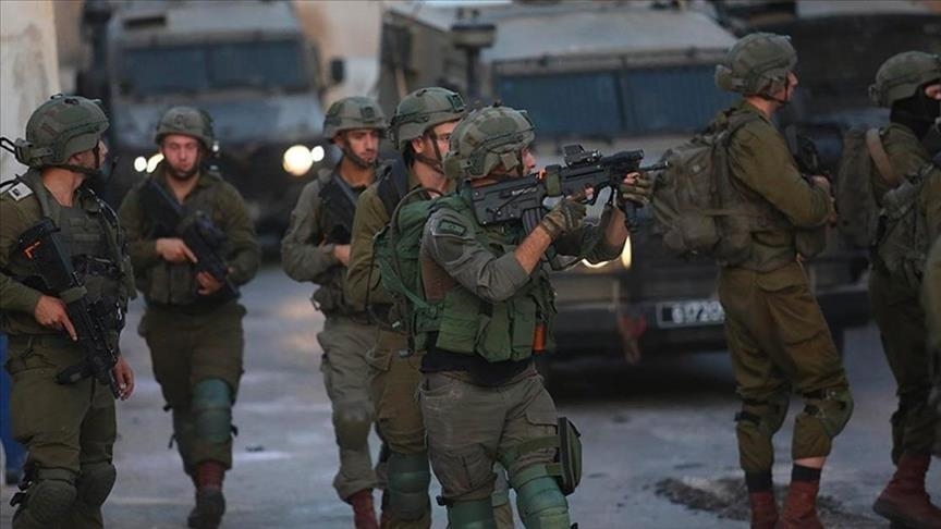 مقتل فلسطيني وإصابة 6 برصاص إسرائيلي جنوبي الضفة