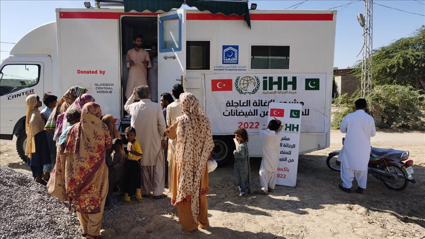 Turkish aid group reaches out to over 150,000 Pakistani flood victims