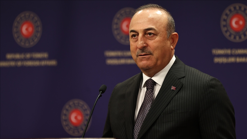Dışişleri Bakanı Çavuşoğlu: Ya Yunanistan anlaşmalara uyar ya da biz gereğini yaparız