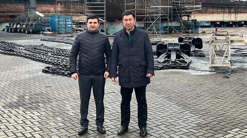 Бишкек и Ашхабад обсудили пути сотрудничества в сфере грузоперевозок