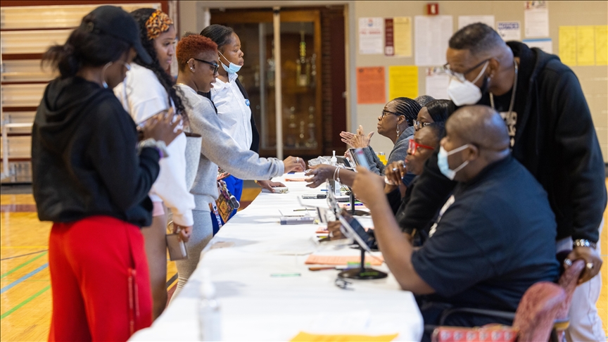 ABD'nin Georgia eyaletinde 2. tura kalan Senato seçimleri yapılıyor