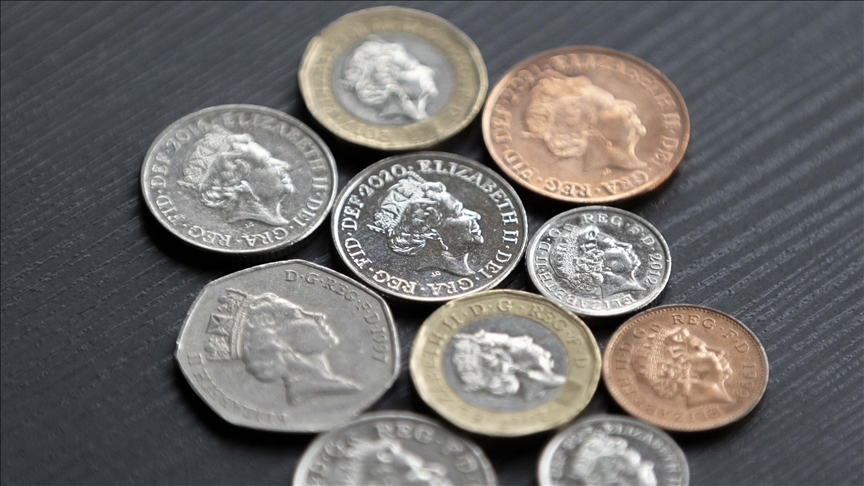 Canada to issue new $2 coin to honor Queen Elizabeth II