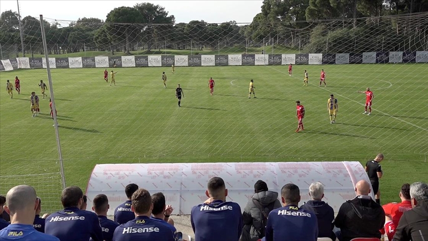 Antalya, köklü futbol kulüplerinin gözde kamp merkezi oldu