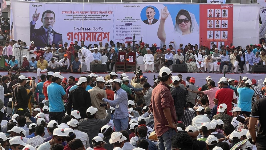 Bangladesh's opposition party holds massive rally asking government to quit