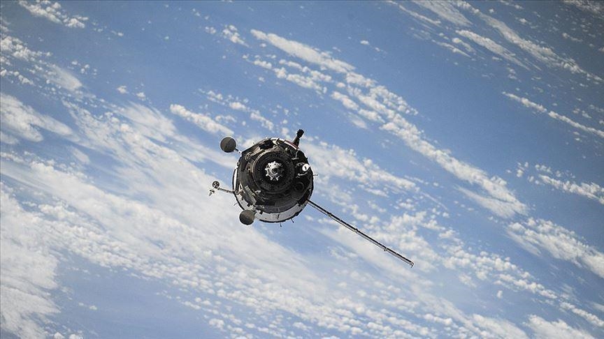 Le vaisseau spatial Orion de la NASA revient sur Terre après une mission primordiale sur la Lune