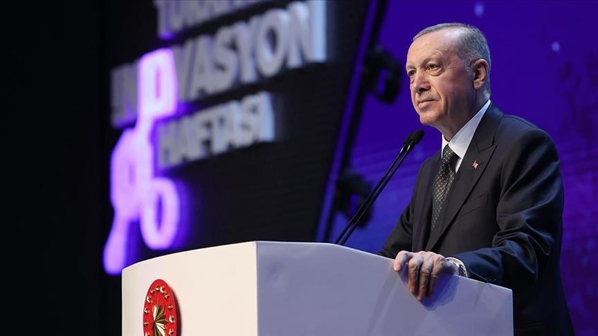 Erdogan: "Nous planifions de produire 100 000 barils de pétrole par jour l'an prochain"