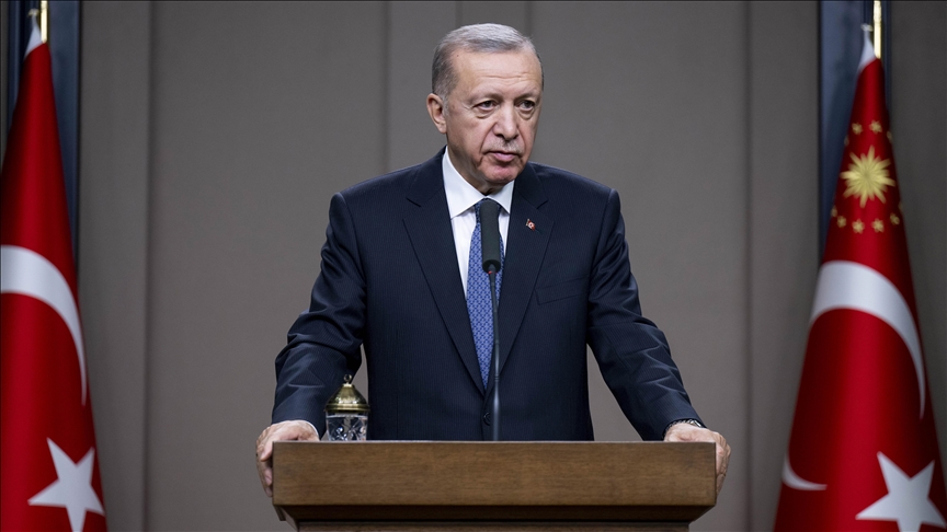 أردوغان: الطاقة والتجارة والنقل بنود رئيسية بقمة تركمانستان