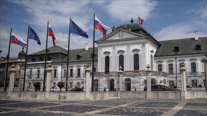 Slovačka kupuje 152 borbena oklopna vozila