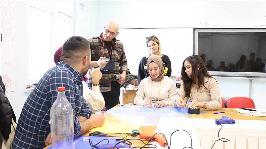 Öğretmenler aldıkları eğitimle özel bireyleri bilimle buluşturacak