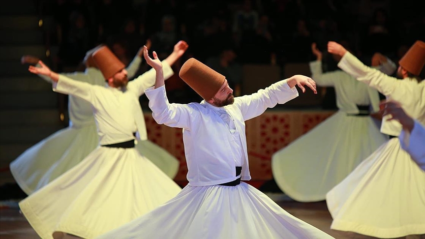 لليوم السابع.. تركيا تحيي الذكرى الـ 749 لوفاة "جلال الدين الرومي"
