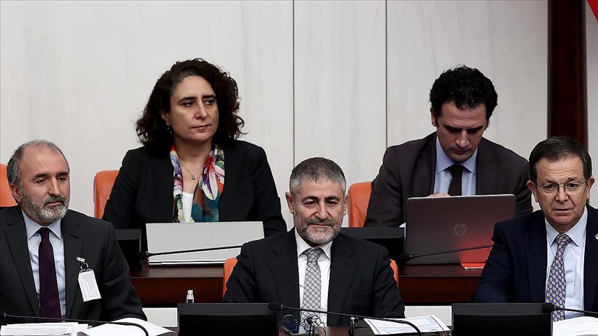 Hazine ve Maliye Bakanı Nebati: Hem çiftçimizi hem de esnaf ve sanatkarlarımızı desteklemeye devam edeceğiz