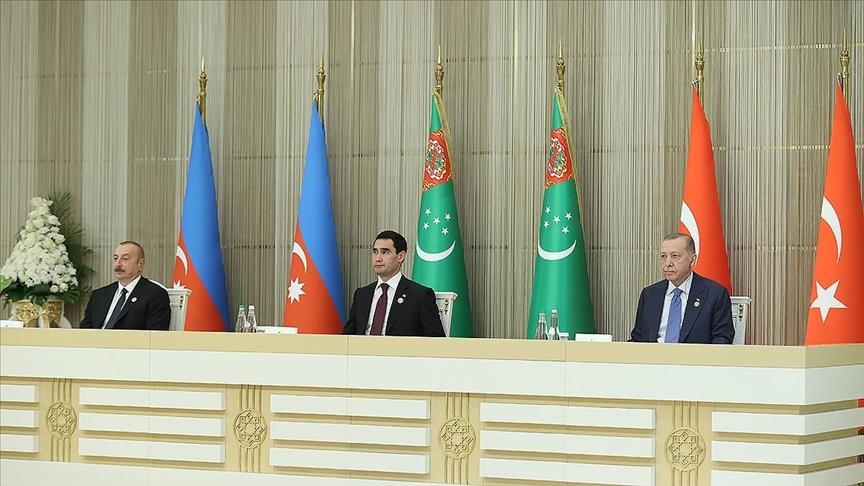 Nënshkruhen 5 marrëveshje në samitin trepalësh Türkiye-Azerbajxhan-Turkmenistan