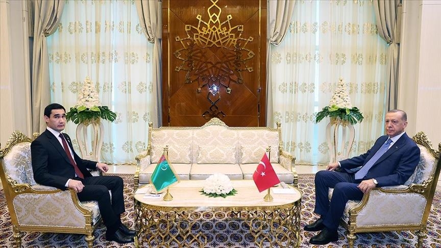 Erdoğan takohet me presidentin e Turkmenistanit