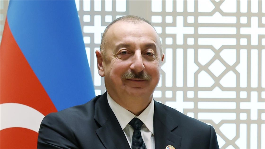 Azerbaycan Cumhurbaşkanı Aliyev: Zengezur Koridoru 2024'te tamamlanacak ve yeni nakliyat koridoru oluşturulacak