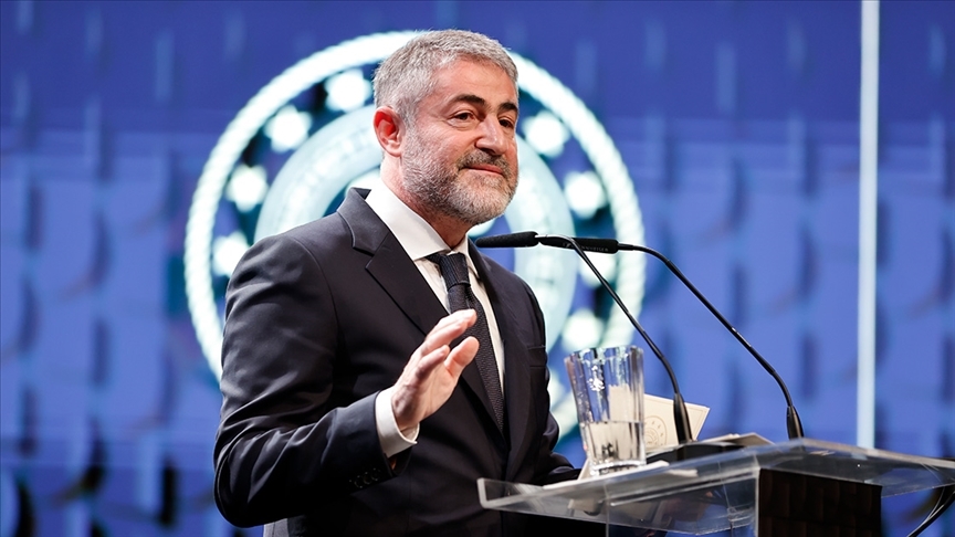 Bakan Nebati: Yıl sonu bütçe açığının da Orta Vadeli Program tahmininin daha da altında gerçekleşeceğini öngörüyoruz