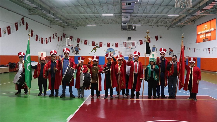 Şanlıurfa'da engellilerden oluşan mehter takımı etkinliklerde sahne alıyor