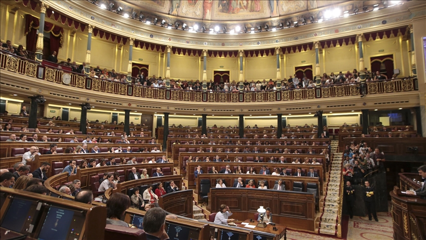 Spanish lawmakers vote to eliminate sedition, change graft law