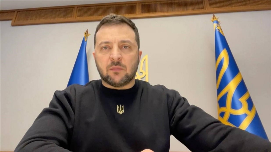 Зеленский: ВС РФ за сутки обстреливали Херсон более 16 раз 
