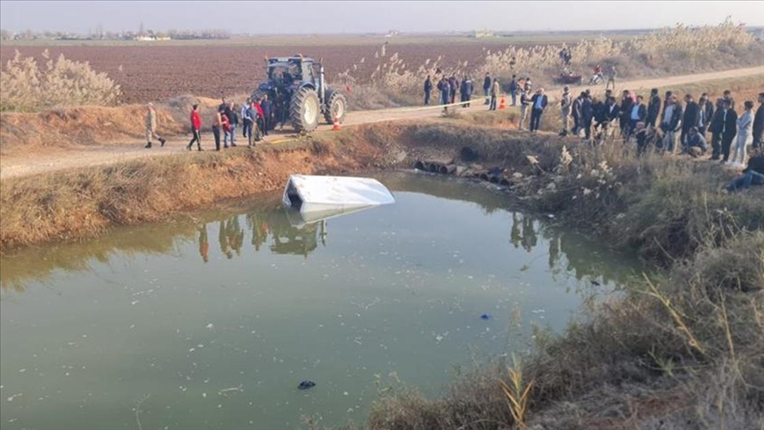 Şanlıurfa'da sulama kanalına devrilen minibüsteki 9 düzensiz göçmen öldü