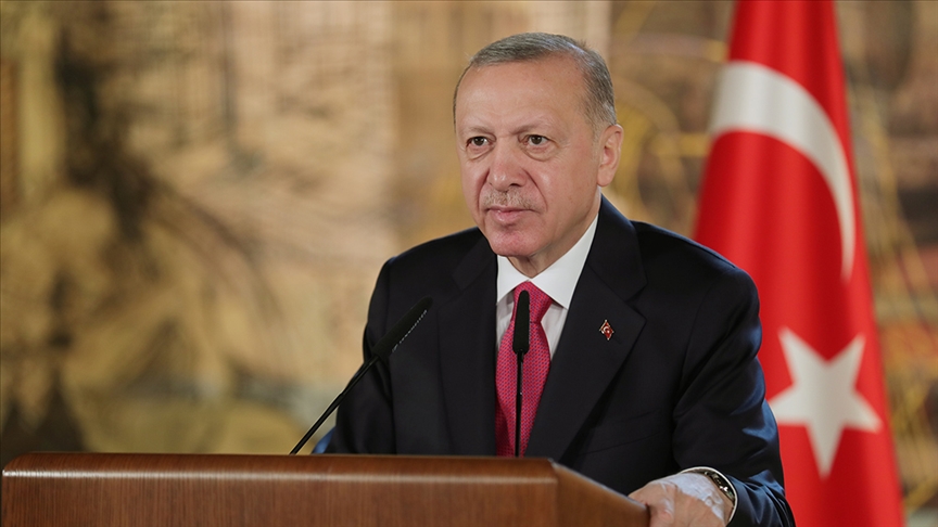 Cumhurbaşkanı Erdoğan: Mevlana'nın rehberliğinde mazimizi olduğu gibi istikbalimizi de sevgi üzerine inşa edeceğiz