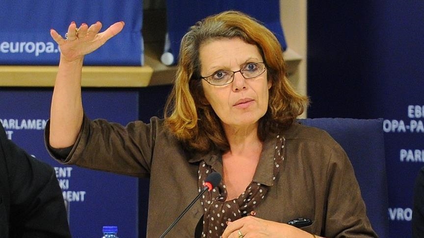 Marie-Christine Vergiat : "Les politiques migratoires se durcissent de plus en plus en France” (Entretien)