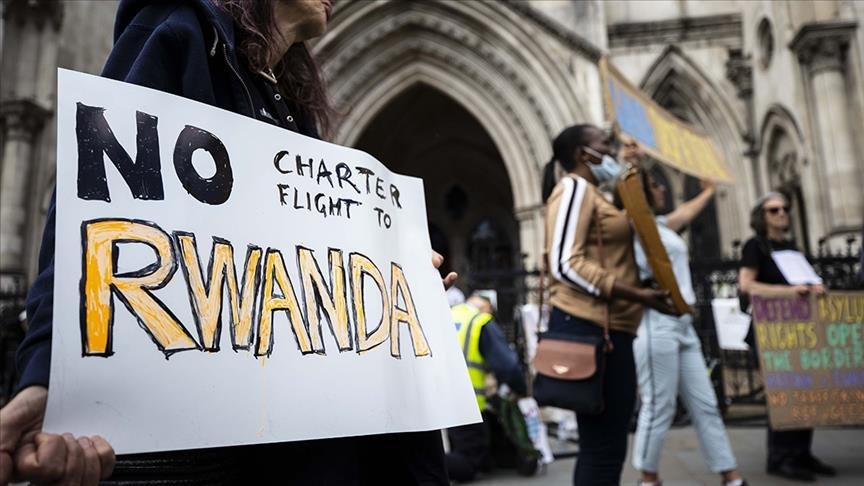 بريطانيا: خطة ترحيل طالبي اللجوء إلى رواندا "قانونية" 