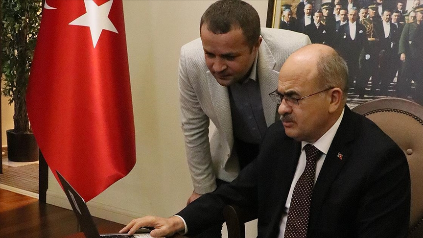 Samsun Valisi Dağlı'nın oylamada tercihi "Yolumuz bir"