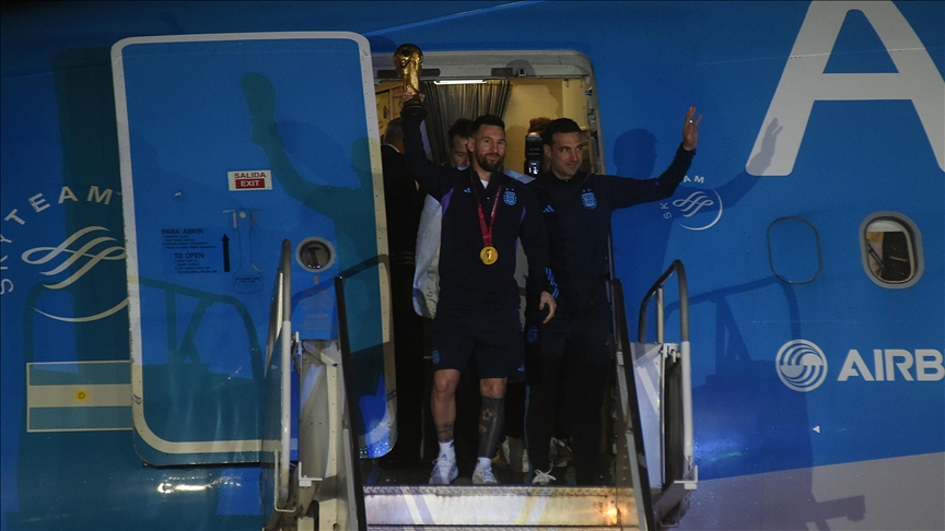 Argentina Team Arrives Home Amid a Massive Reception, News