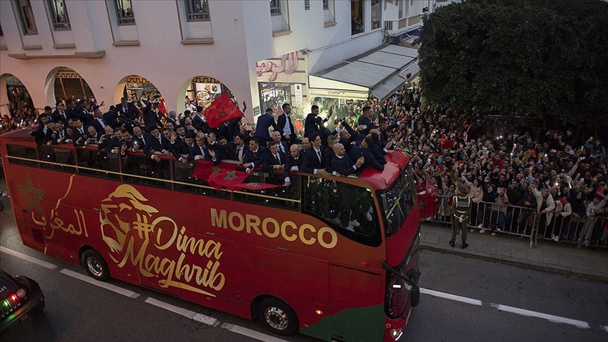 Faslılar milli takımlarını başkent Rabat'ta coşkuyla karşıladı