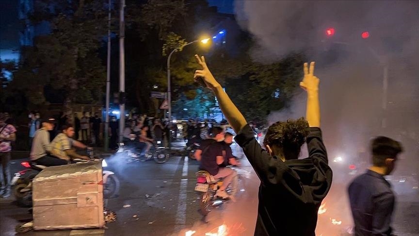 В Иране вновь вспыхнули протестные акции из-за смерти Махсы Амини
