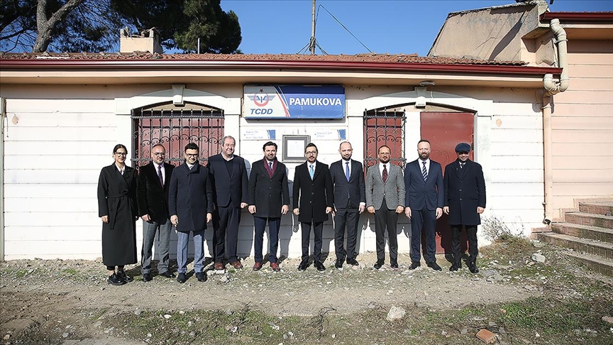 AA Genel Müdürü Karagöz, AA'nın kuruluş fikrinin oluştuğu Pamukova'daki tren istasyonunu ziyaret etti