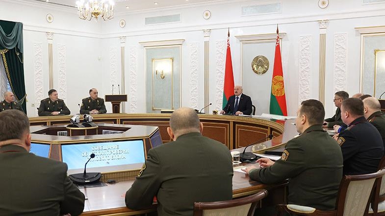 Лукашенко не исключает «агрессии с территории соседних государств»