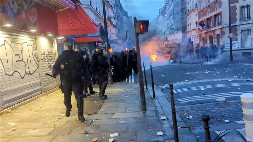 France : Affrontements entre les groupuscules proches du PKK et la police à Paris