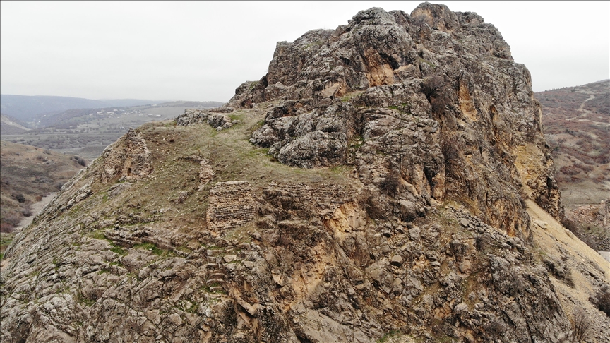 Türkiye: Le château de Bagin, à Tunceli, porte des traces que l'on croit provenir des urartéens