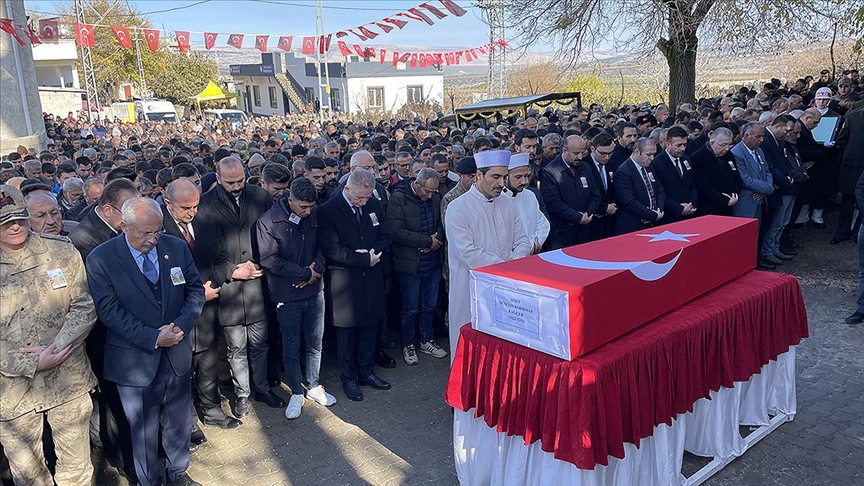  Şehit Piyade Sözleşmeli Er Hüseyin Korkmaz Gaziantep'te son yolculuğuna uğurlandı