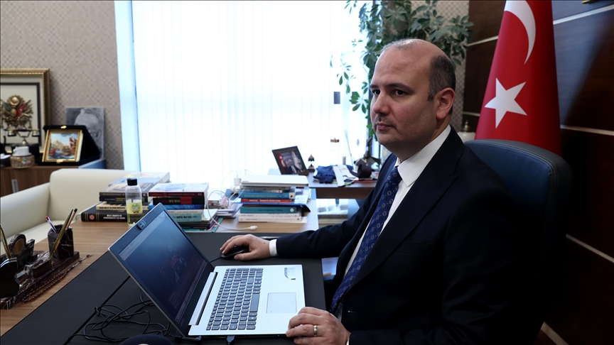 AK Parti Genel Başkan Yardımcısı İlerinin tercihi "Şükür Secdesi" oldu