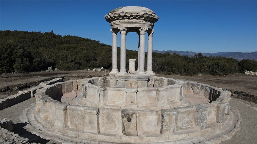 Kibyra'da ayağa kaldırılan anıtsal çeşmeden 1300 yıl sonra su akacak