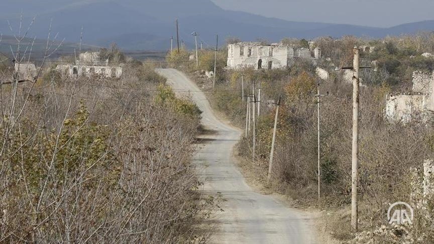 Azerbaijan says 'no obstacles' to traffic in Lachin corridor