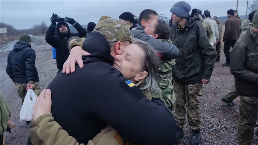 Russia, Ukraine release over 200 prisoners of war on New Year’s Eve