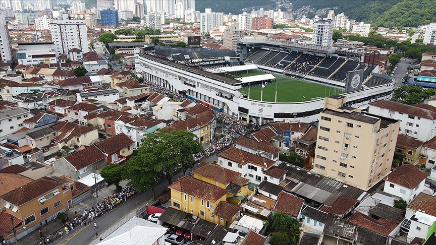 Brezilyalı efsane futbolcu Pele için cenaze töreni düzenleniyor